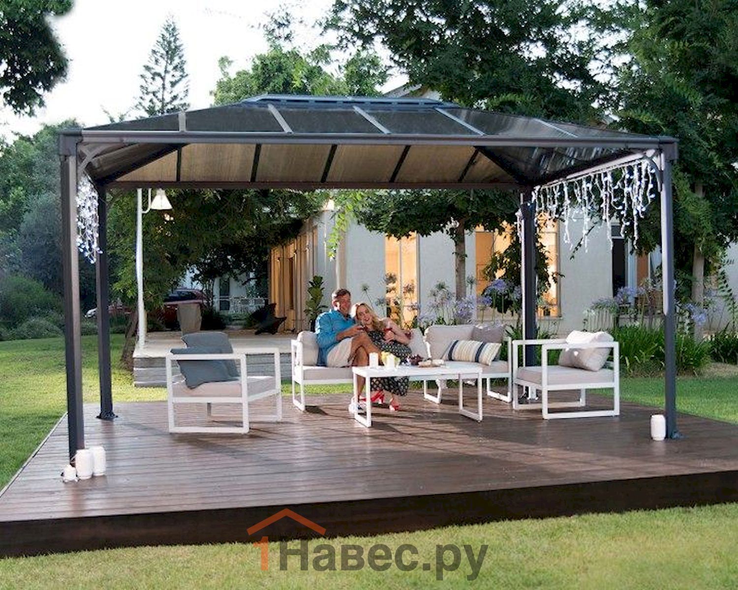 Навес из поликарбоната